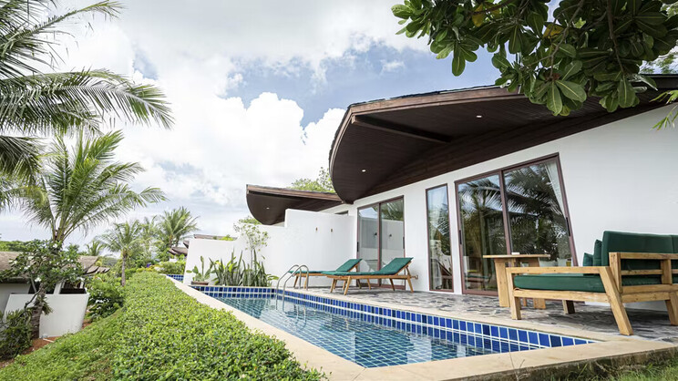 Lux 1 Bedroom Garden View Pool Villa